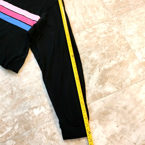 Rue 21 Women's Multi-color Crop Top Sweatshirt Plus Size 1X - Picture 6 of 7